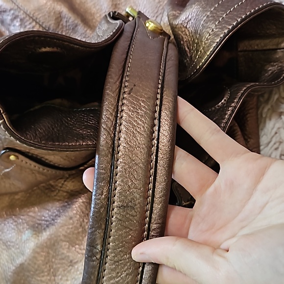 B Makowsky Purse Metallic Copper - Picture 8 of 8